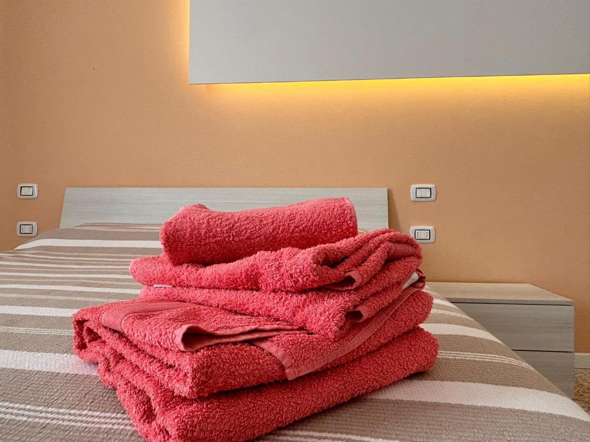 Casa Daura - Your Comfortable Apartment In Bologna - Parking Exteriér fotografie