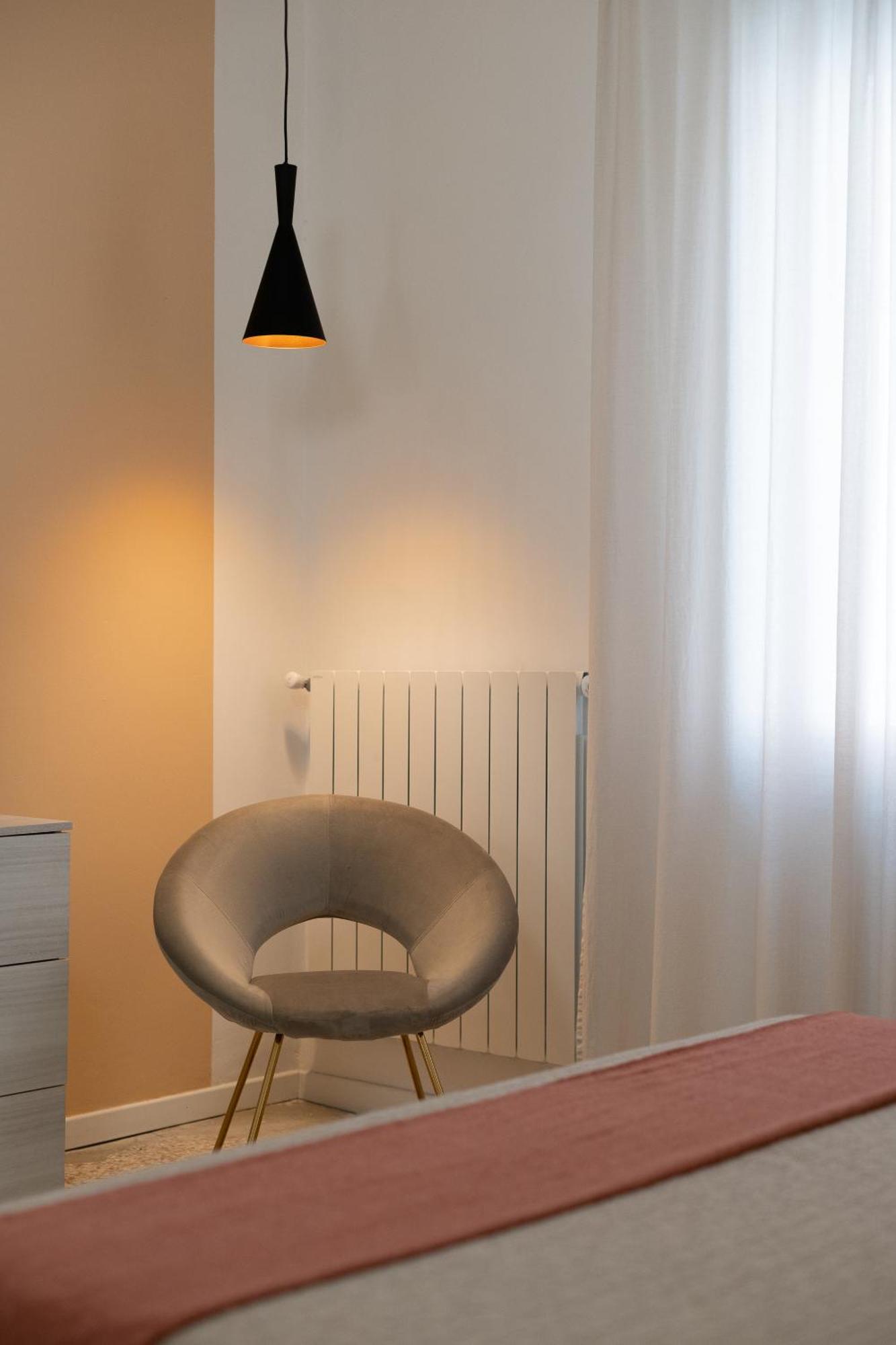 Casa Daura - Your Comfortable Apartment In Bologna - Parking Exteriér fotografie